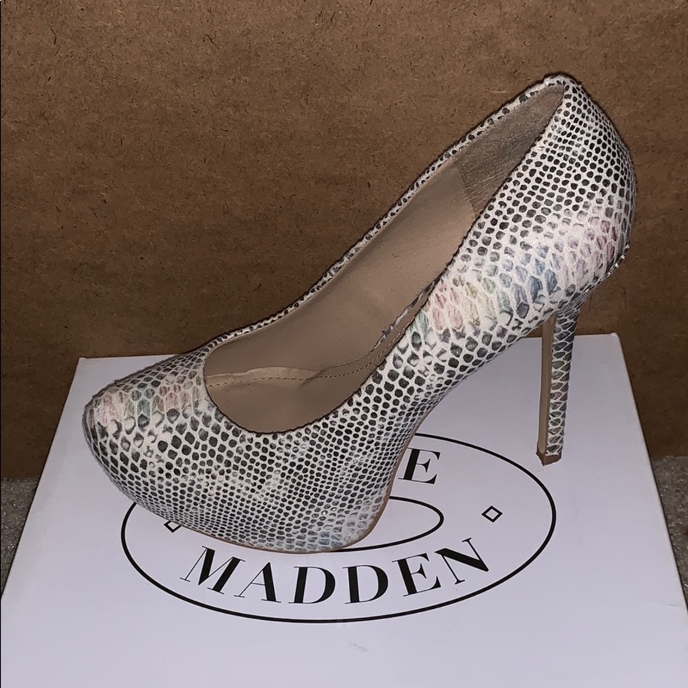 Steven Madden Platform
